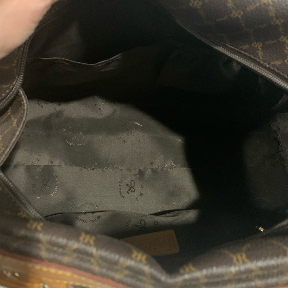 RIONI SATCHEL (Italian) - Picture 3 of 16